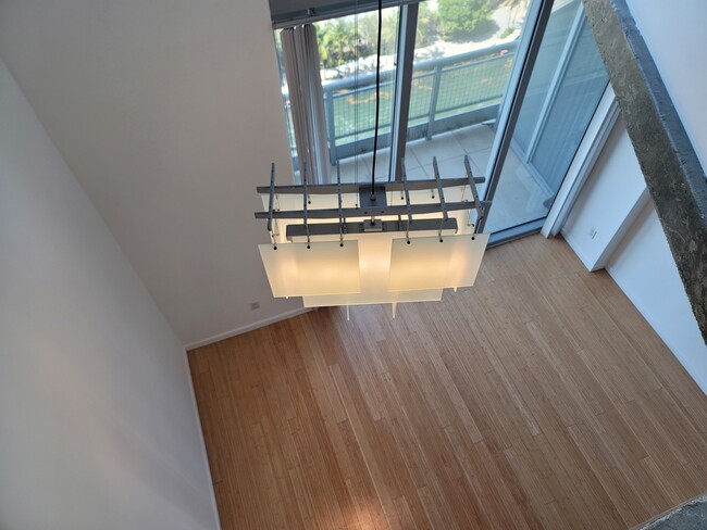 Photo - 690 SW 1st Ct Unidad # 1919