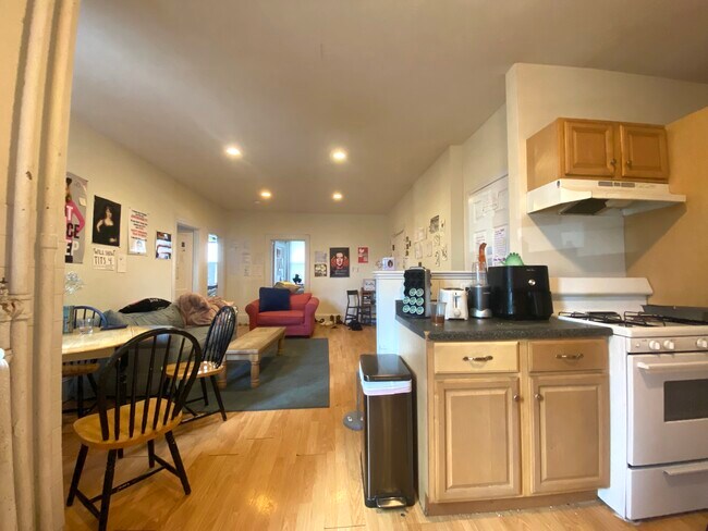 Photo - 12 Glenville Ave Unit 1