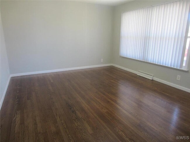 Photo - 3909 Southern Aire Dr