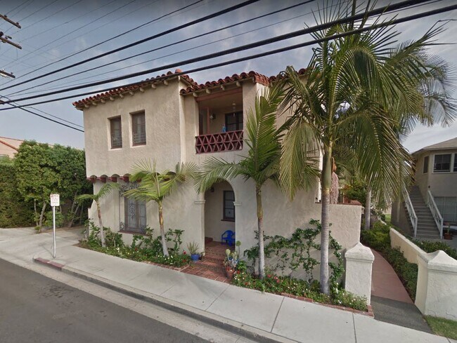 3901 E. 10th St.