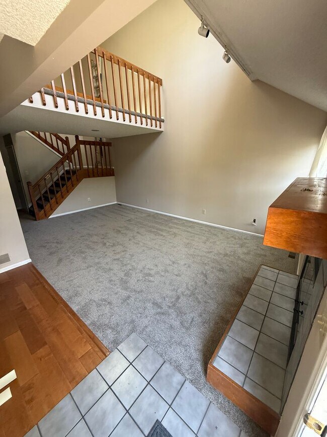 Photo - 1260 E 130th Ave