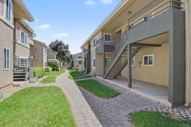 7405 Charmant Dr Unit 2022