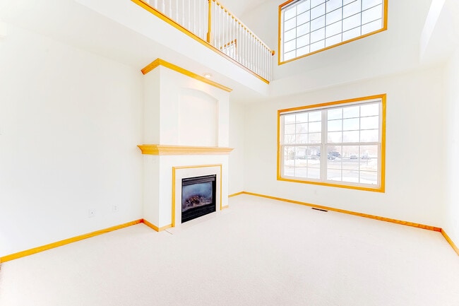 Photo - 1968 Bluestem Ln