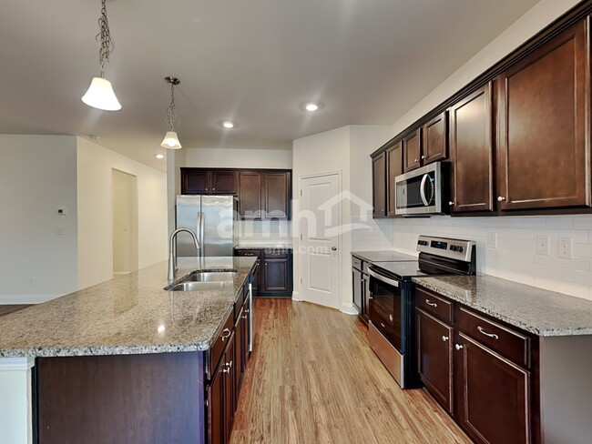 Photo - 1930 Sterling Brook Ct