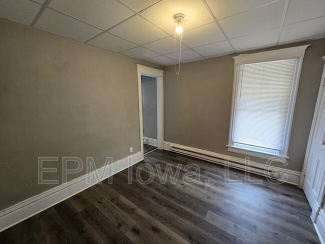 Photo - 102 South St