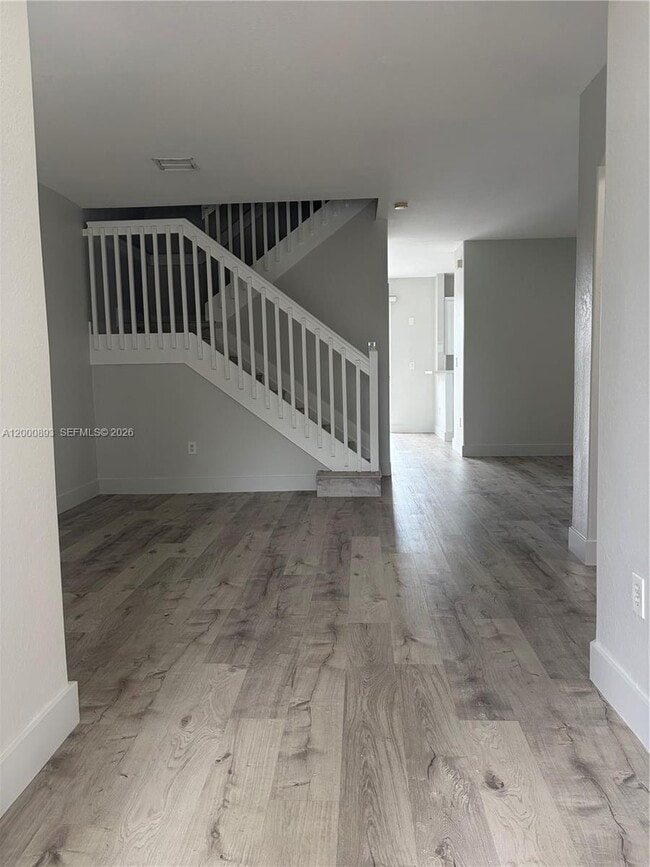 Photo - 10947 NW 79th St