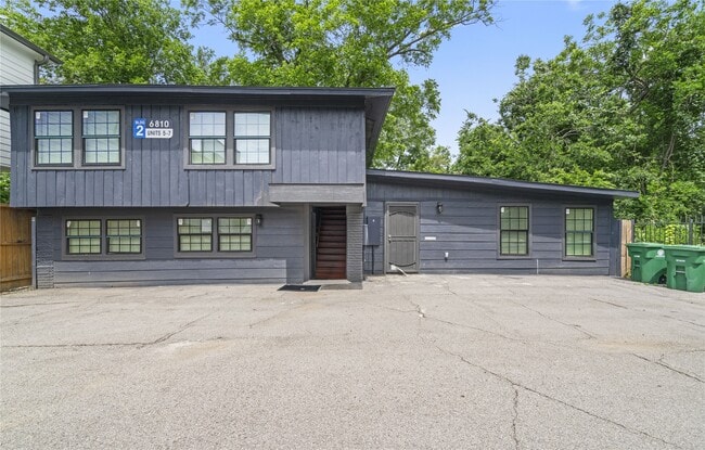 Photo - 6810 Del Rio St Unit 4