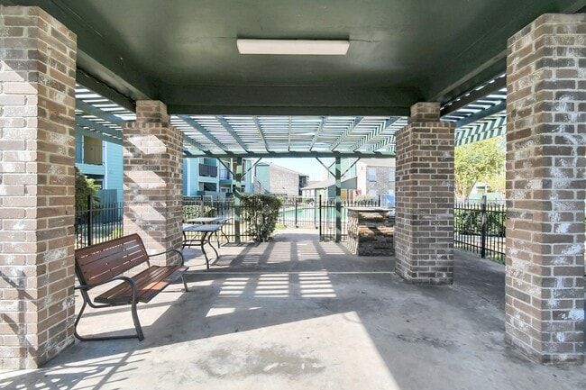 Photo - 7700 W Airport Blvd
