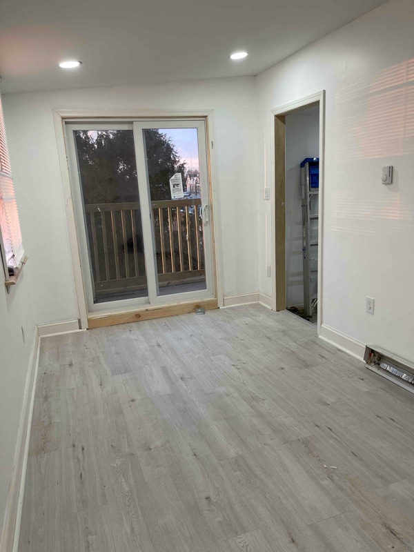 Building Photo - 916 Ridge Ave