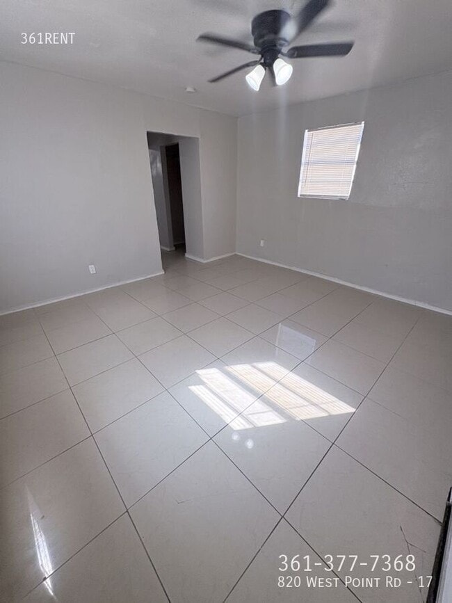 Photo - 820 W Point Rd Unit 17