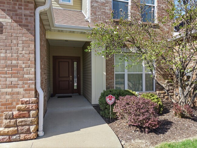 Photo - 2409 Boulder Springs Dr