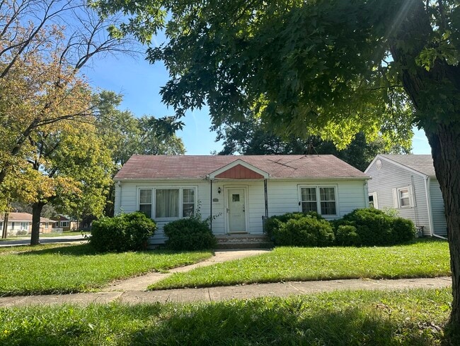 Photo - 15001 Harding Ave House