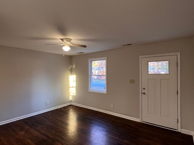 Photo - 4608 Eastover Ave