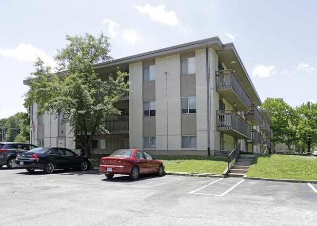 Villa Alegre Apartments
