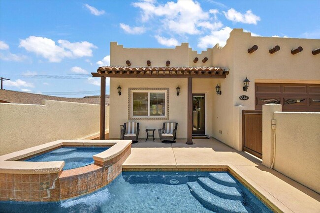 53440 Avenida Villa