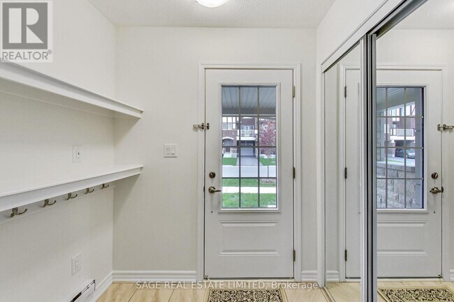 Photo - 10 Goldeye St