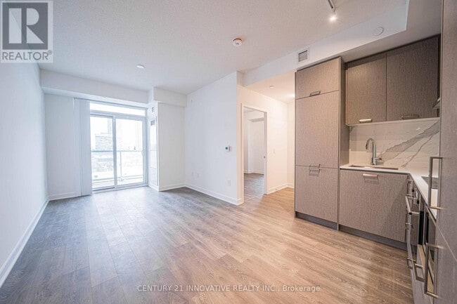 Photo - 10 Honeycrisp Cres Unité 902