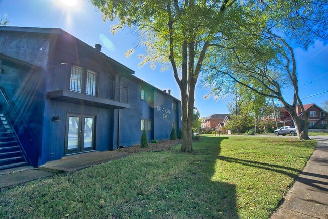 Photo - 3181 Parthenon Ave