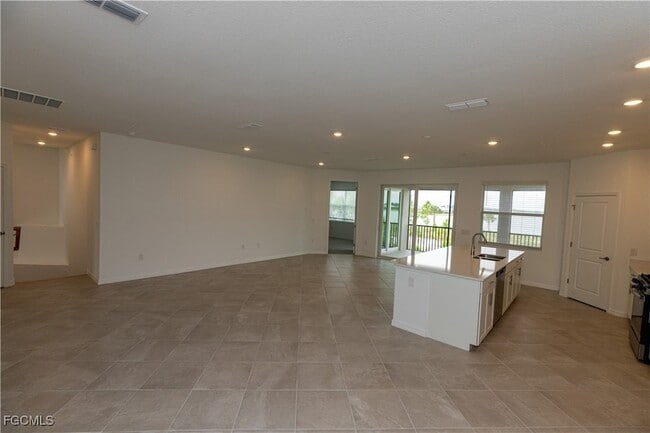 Photo - 16572 Kingwood Ln Unit 3622