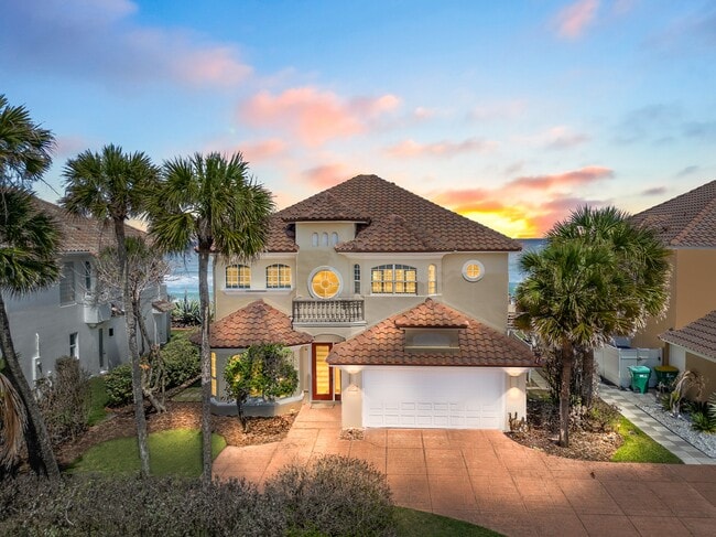 Building Photo - 7585 Jimmy Buffett Mem Hwy