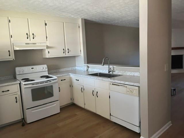 Photo - 1290 Knoll Ct NW Unit B