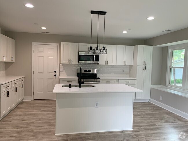 Kitchen (common area) - 2824 Wyncote Dr Rental