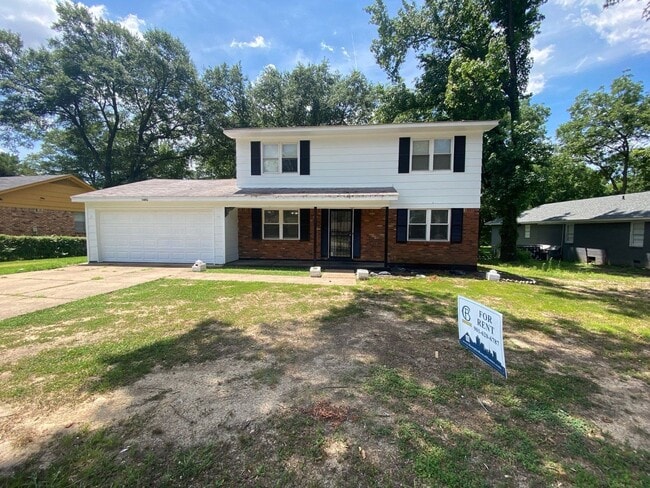 Photo - 1491 E Holmes Rd House