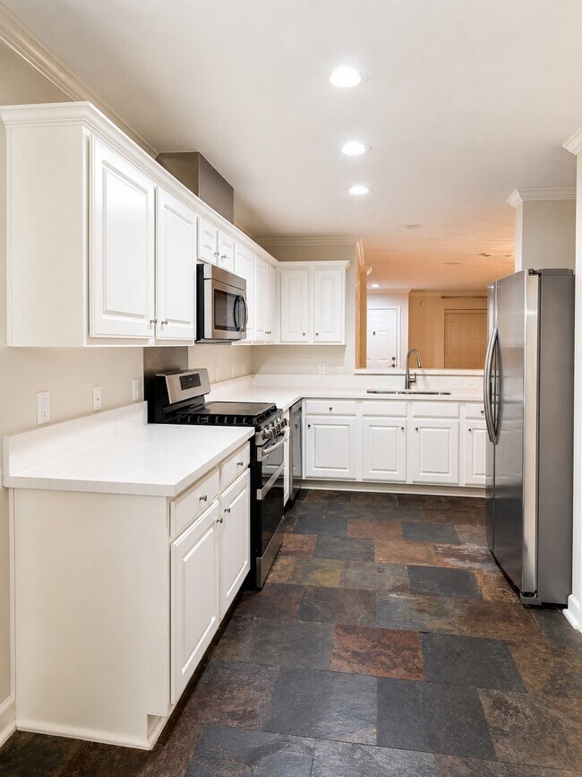 Photo - 1208 Andrews St