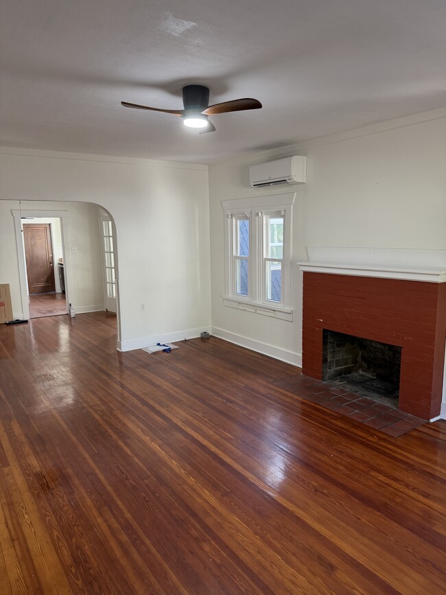 Photo - 236 W Michigan Ave Unit 2