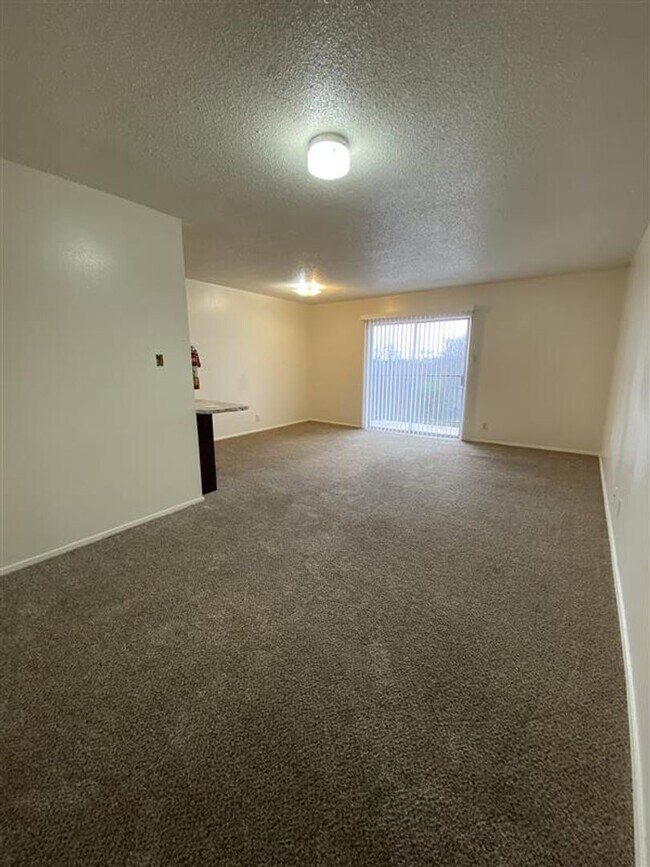 Photo - Rosewood Park Apartments UP