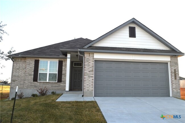 Photo - 2015 Filmore Cv