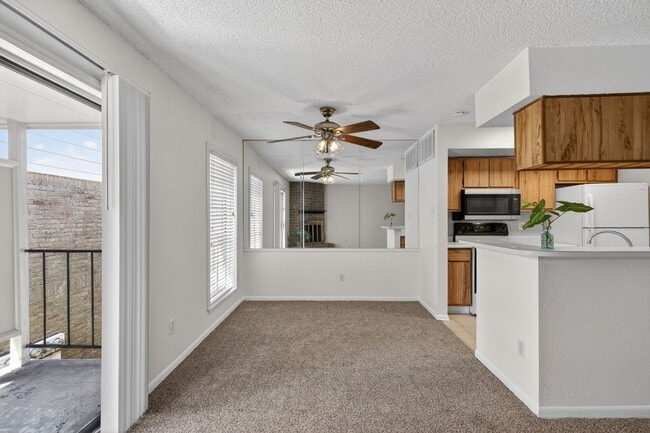 Photo - 2800 Jeanetta St