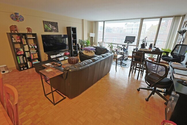 Photo - 45 Longwood Ave Unit 506