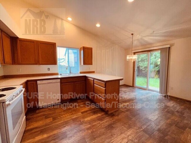 Photo - 23121 37th Ave E
