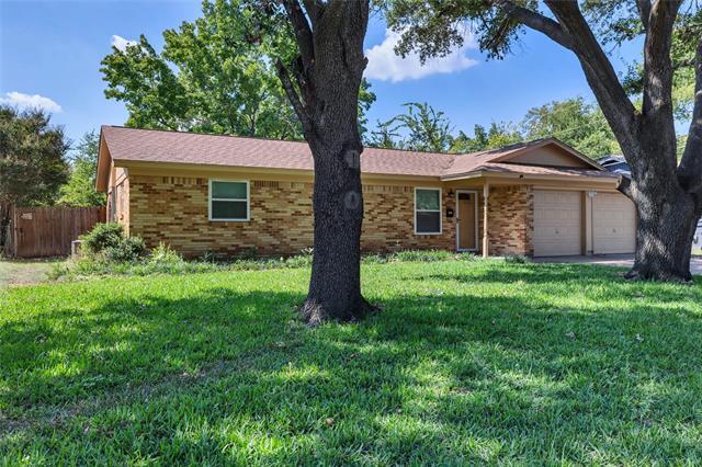 Photo - 205 NW Jill Ann Dr