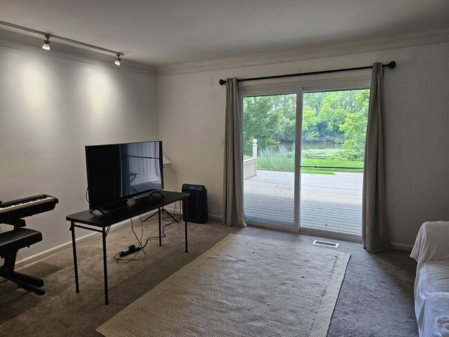 Photo - 2599 Scioto View Ln