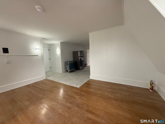 Photo - 40 Franklin St