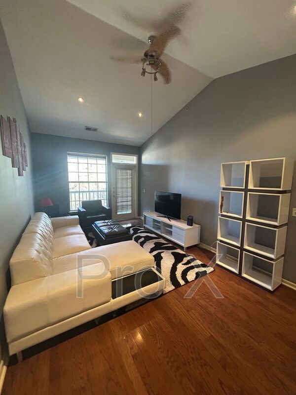 Photo - 4230 NW Meadow Creek Cir Unit #306