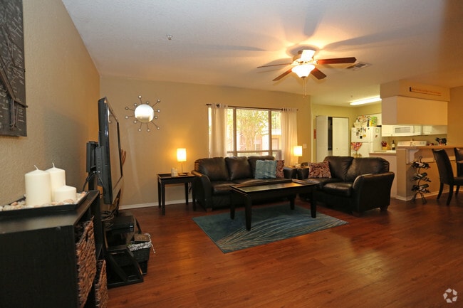 Common Area - Riverwind at Alafaya Trail