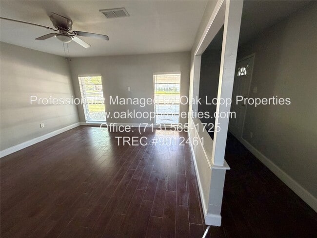 Photo - 8306 Minnesota St