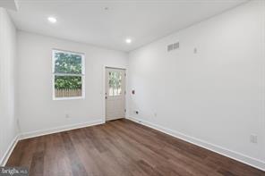 Photo - 4237 Mantua Ave