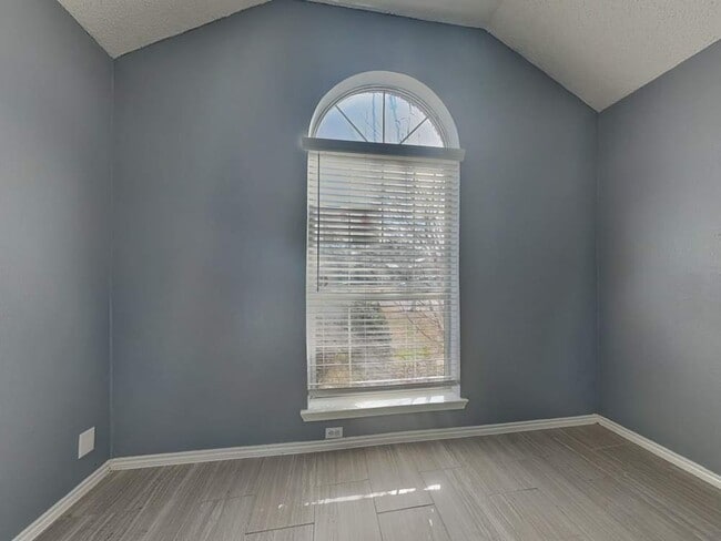 Photo - 1936 Ashley Dr