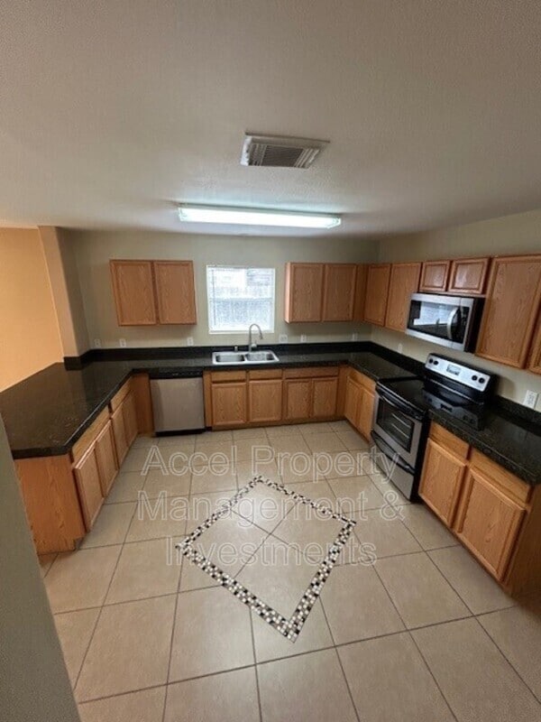 Photo - 6318 N 19th Ln