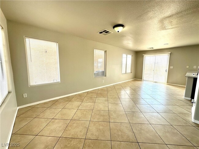 Photo - 2119 Tierra Del Verde St