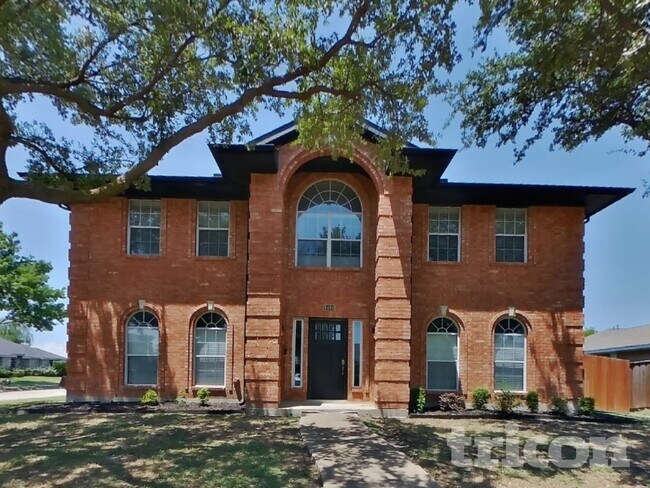 Photo - 8401 Manchester Dr