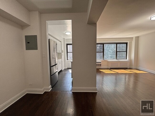 Photo - EAST 57 STREET Unit 7C