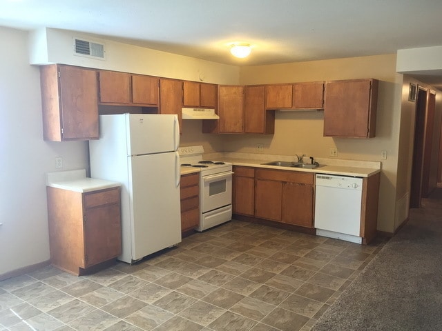 Photo - Pre-Leasing for 26/27 School Year