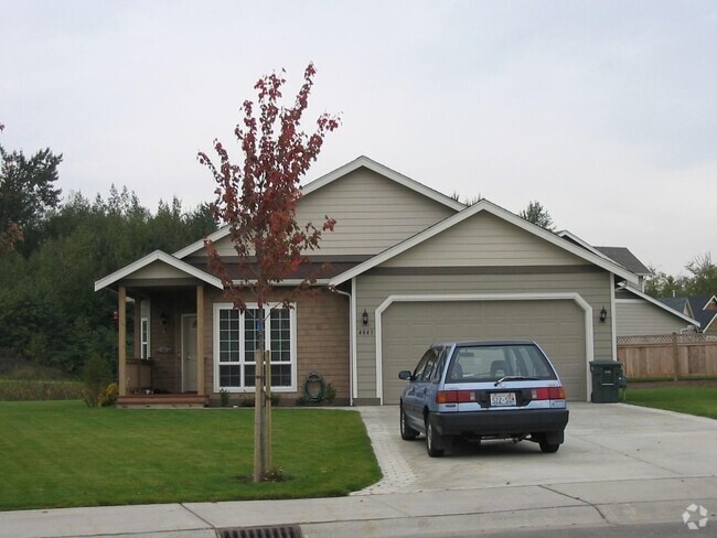 Building Photo - Beautiful Home Located in Cordata Neighbor...