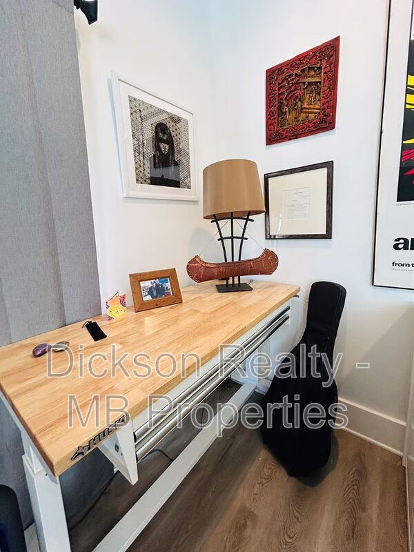 Photo - 1240 Plumas St Unit B