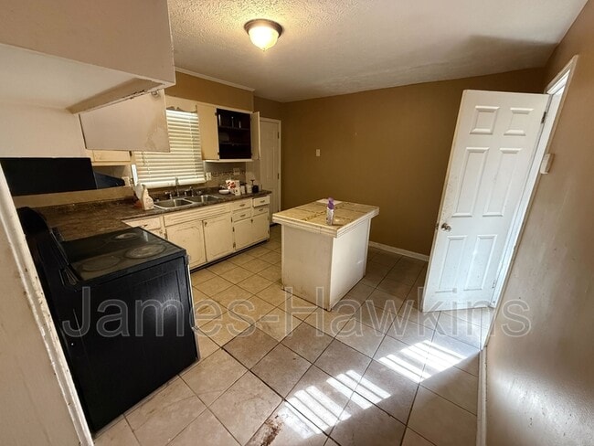 Photo - 5125 E Linda Cir